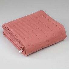 Light Quilt Pink by Ketiketa